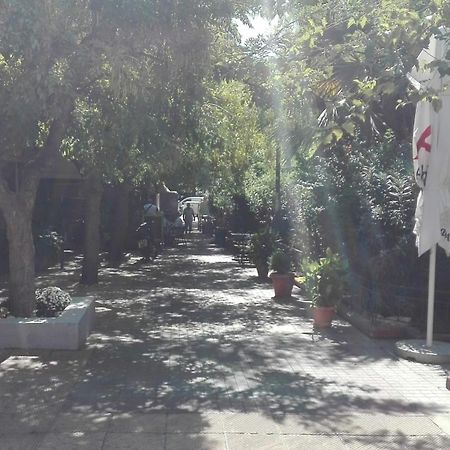 Apartamento Just 9 Min From Acropolis Atenas Exterior foto